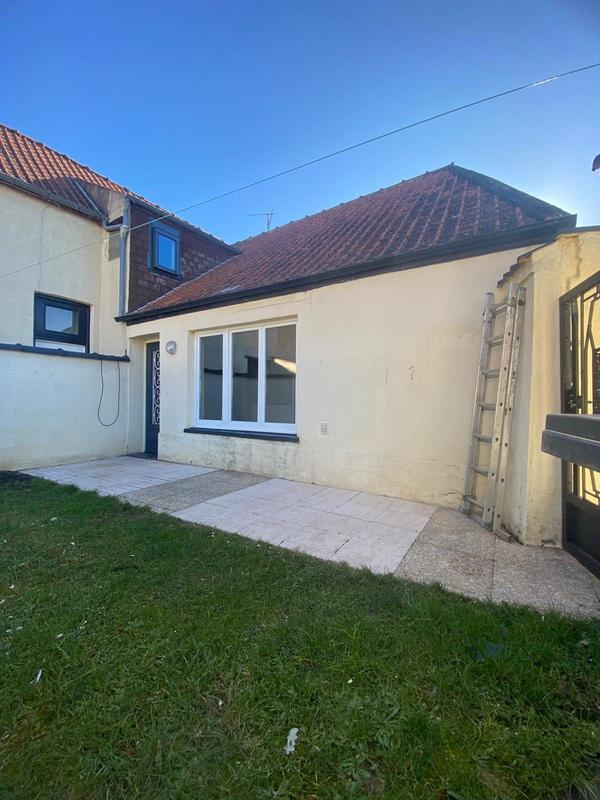 Maison - 98 m² - 3 pièces