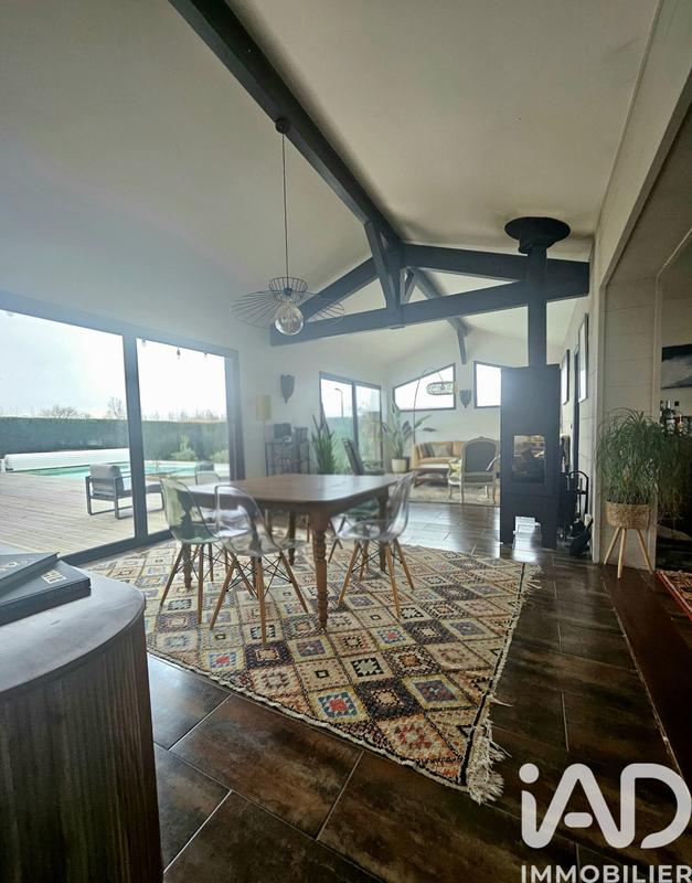 Maison - 168 m² - 6 pièces