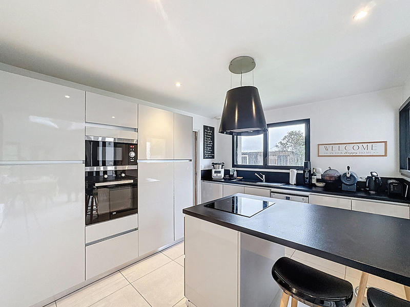 Maison - 132 m² - 5 pièces