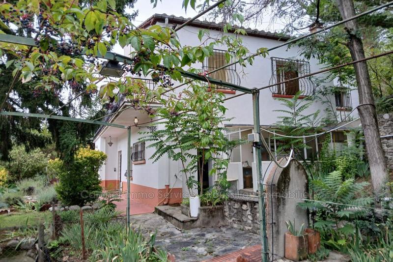 Propriété - 180 m² - 6 pièces