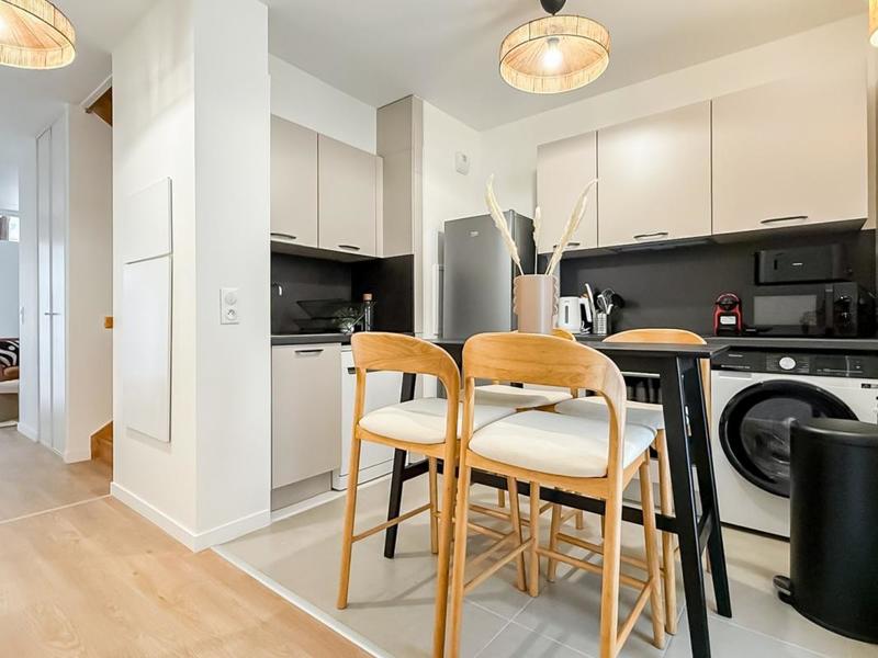 Chambre - 9 m² - 1 pièce