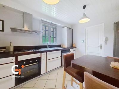 Maison - 110 m² - 6 pièces