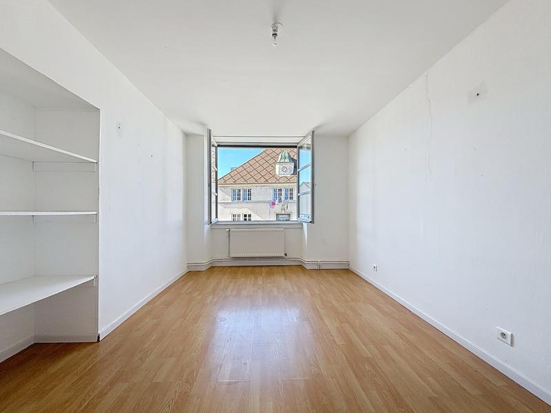 Maison - 137 m² - 5 pièces