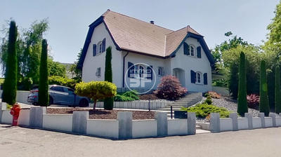 Maison - 142 m² - 6 pièces