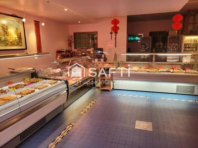 Local commercial - 84 m² - 3 pièces