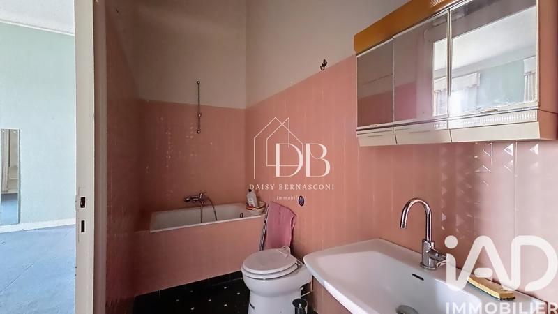 Maison - 270 m² - 7 pièces