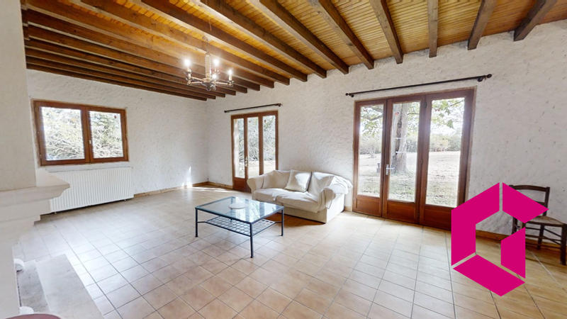 Maison - 345 m² - 6 pièces