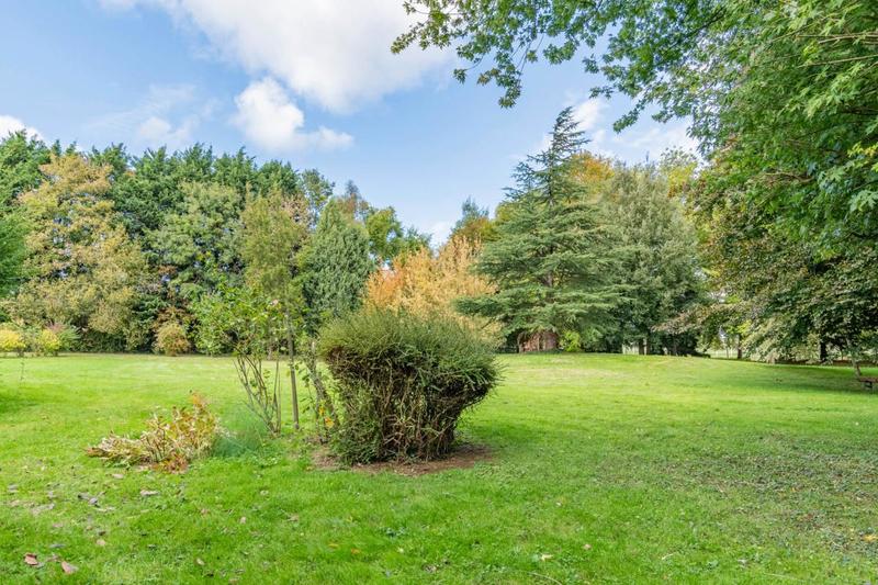 Maison - 190 m² - 7 pièces