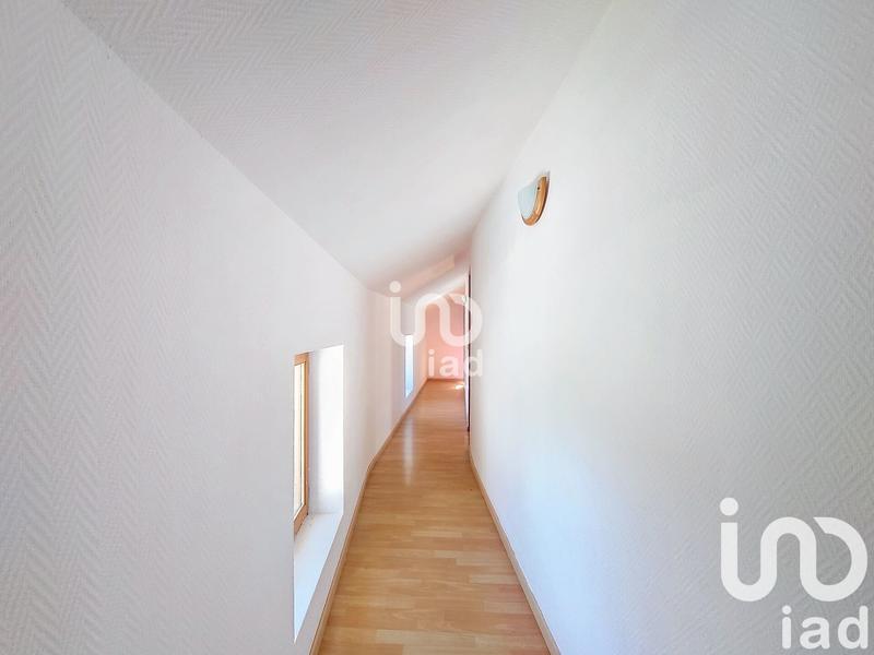 Maison - 247 m² - 10 pièces