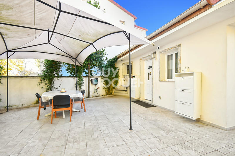 Maison - 77 m² - 5 pièces