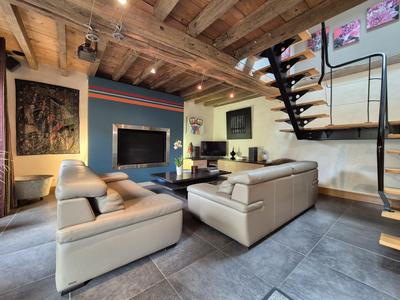 Maison ancienne - 530 m² - 11 pièces