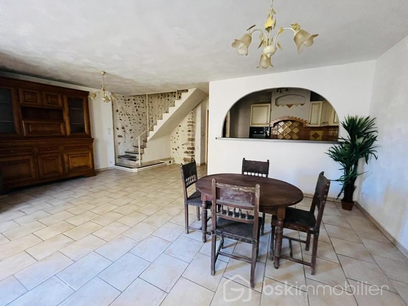 Maison de village - 87 m² - 6 pièces