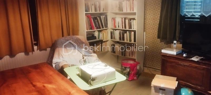 Maison - 210 m² - 6 pièces