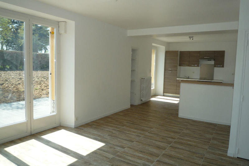 Maison - 95 m² - 4 pièces