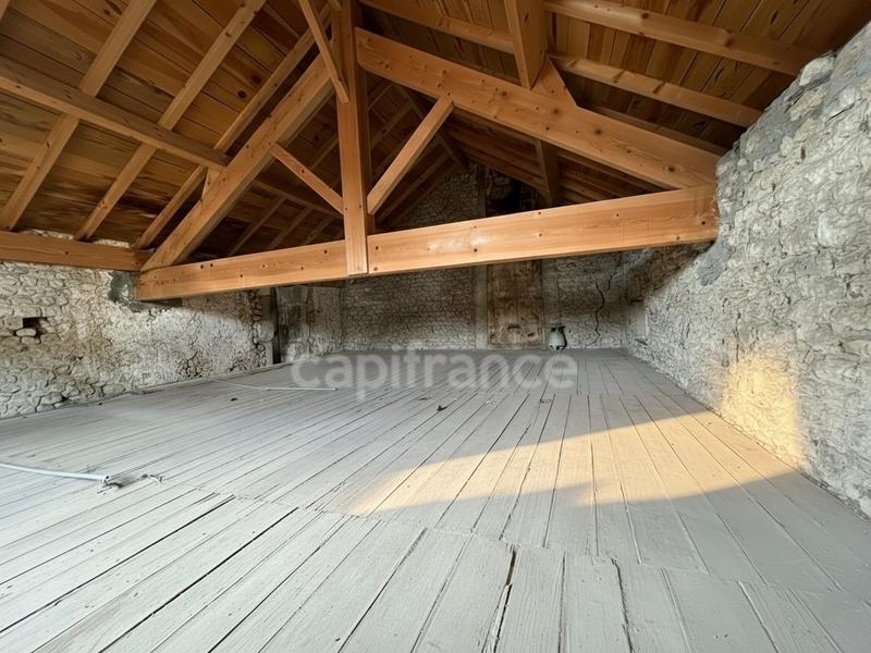 Maison de village - 100 m² - 4 pièces