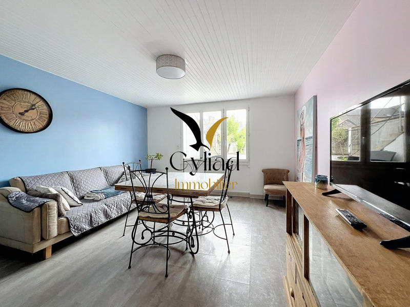 Maison - 92 m² - 4 pièces