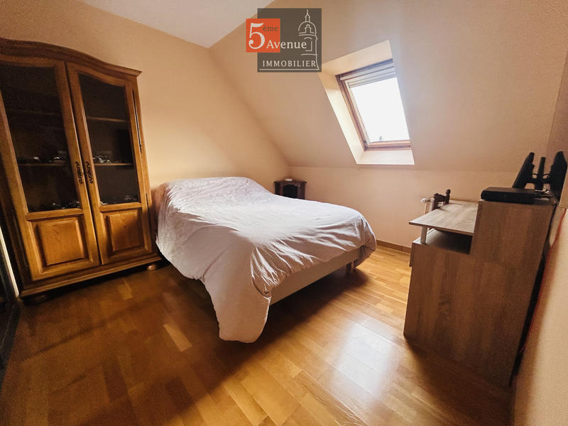 Maison - 143 m² - 6 pièces