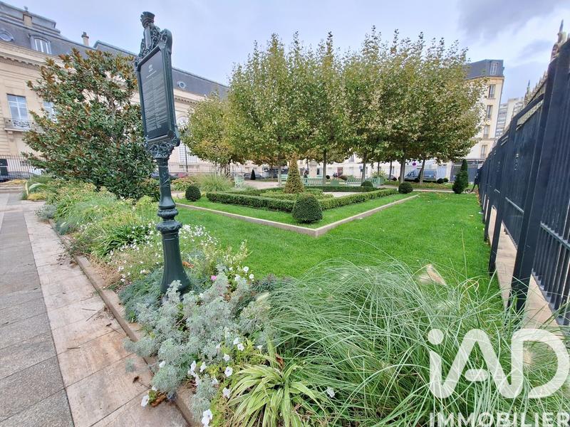 Maison de ville - 140 m² - 7 pièces