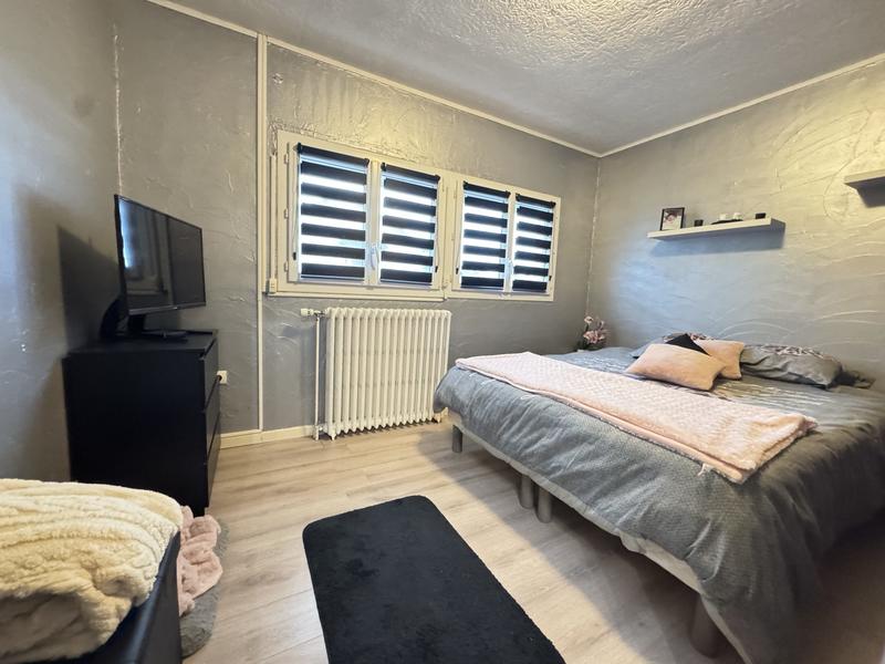 Maison - 98 m² - 4 pièces