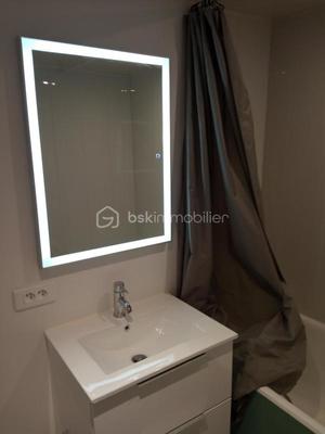 Maison de ville - 84 m² - 3 pièces