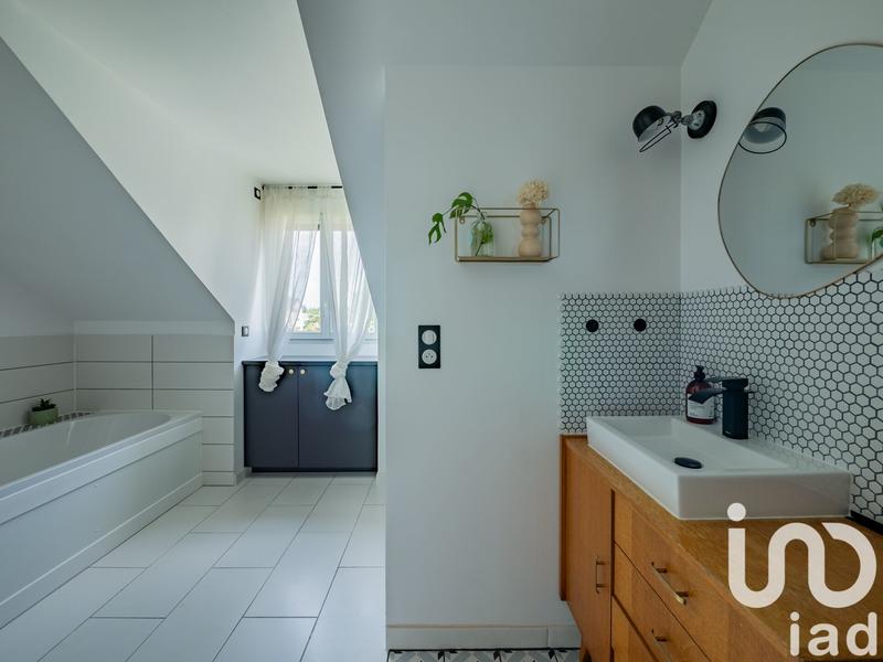 Maison - 146 m² - 6 pièces