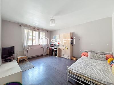 Maison - 178 m² - 7 pièces