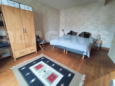 Maison de village - 150 m² - 5 pièces