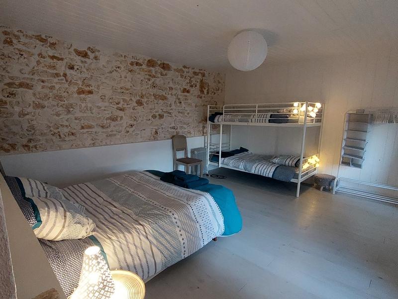 Maison - 365 m² - 14 pièces