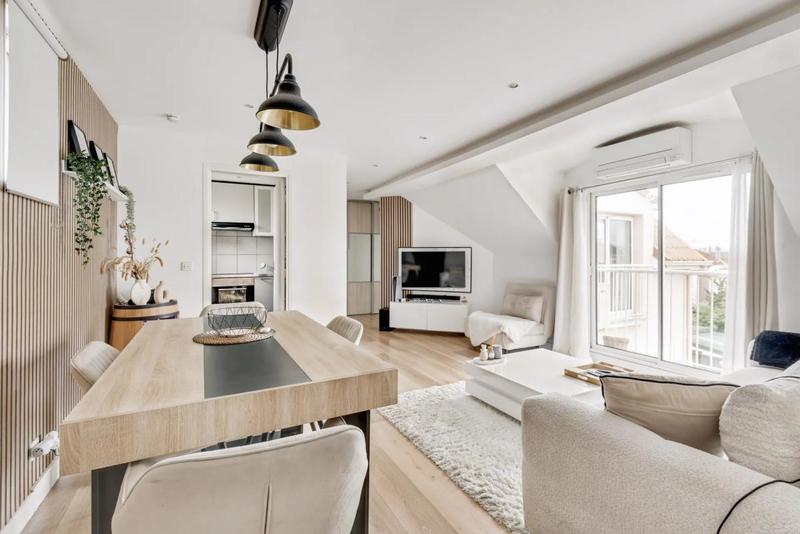 Appartement - 500 m² - 8 pièces