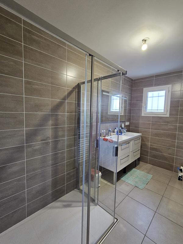 Villa - 95 m² - 4 pièces