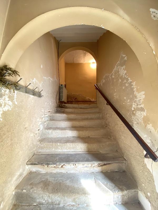 Maison - 315 m² - 11 pièces