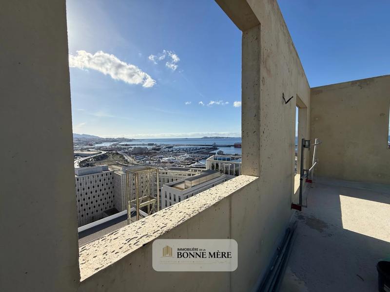 Appartement - 87 m² - 4 pièces