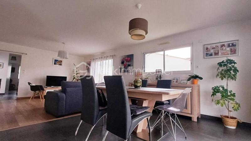 Maison - 99 m² - 4 pièces