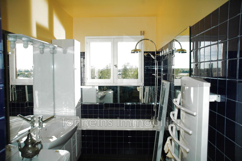 Maison - 143 m² - 6 pièces