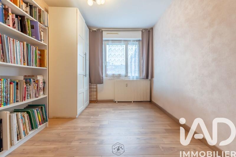 Appartement - 102 m² - 6 pièces