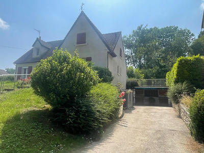 Maison - 190 m² - 6 pièces