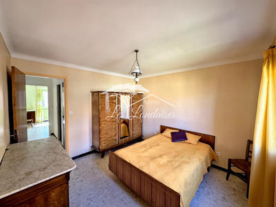 Maison - 180 m² - 6 pièces