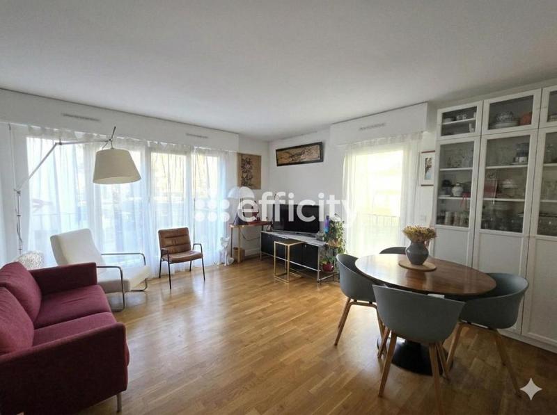 Appartement - 71 m² - 3 pièces