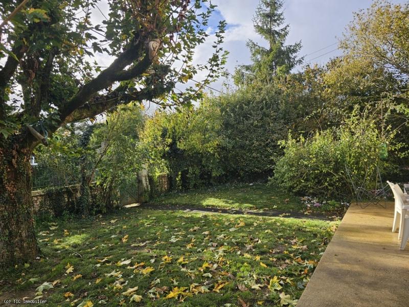 Propriété - 224 m² - 8 pièces