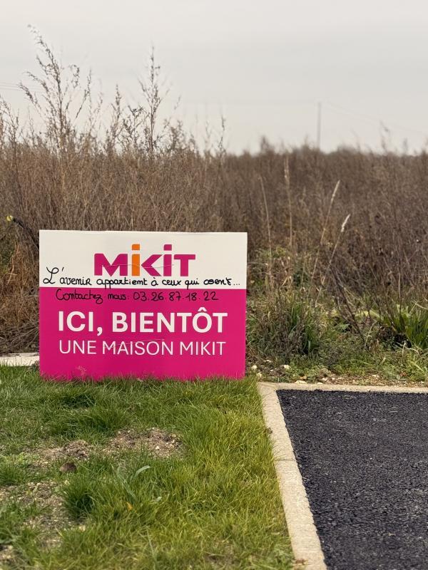 Terrain constructible - 700 m²