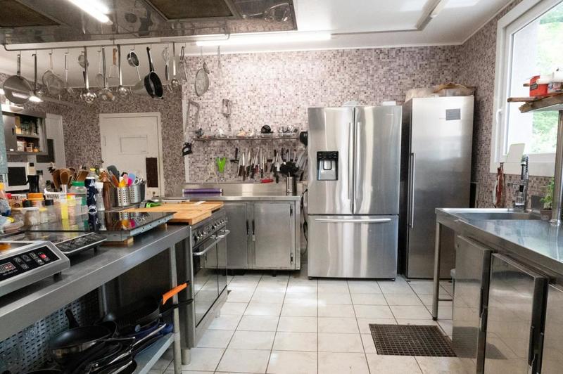 Propriété - 750 m² - 16 pièces