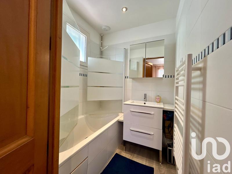 Maison - 80 m² - 5 pièces