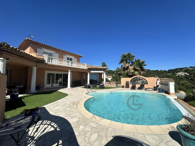 Villa - 147 m² - 5 pièces