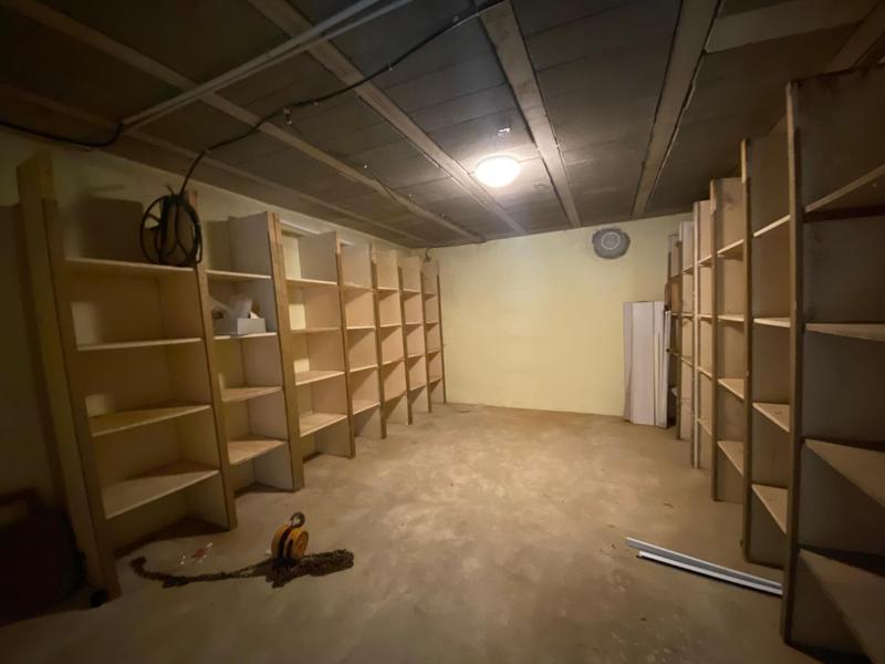 Maison - 260 m² - 10 pièces