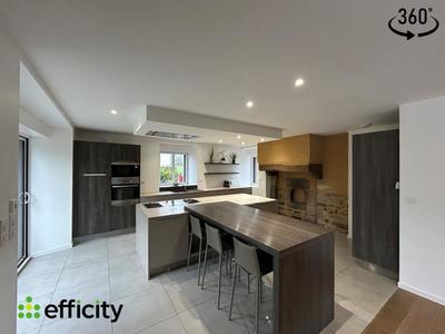 Longère - 206 m² - 8 pièces