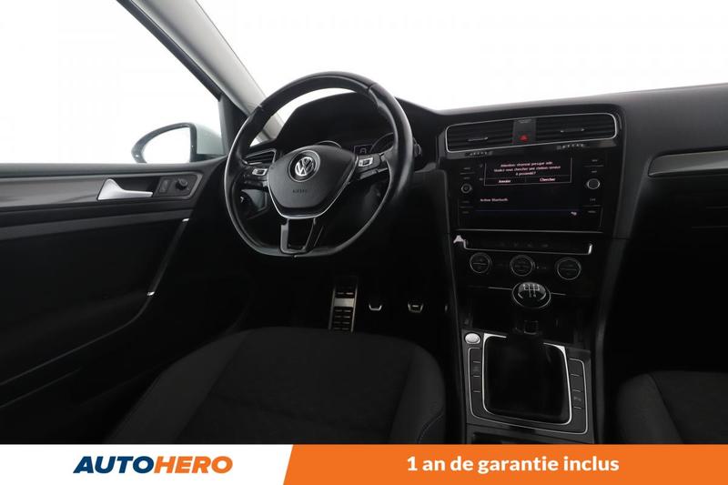 Volkswagen Golf VII 1.6 Tdi BlueMotion Tech Connect 115 ch