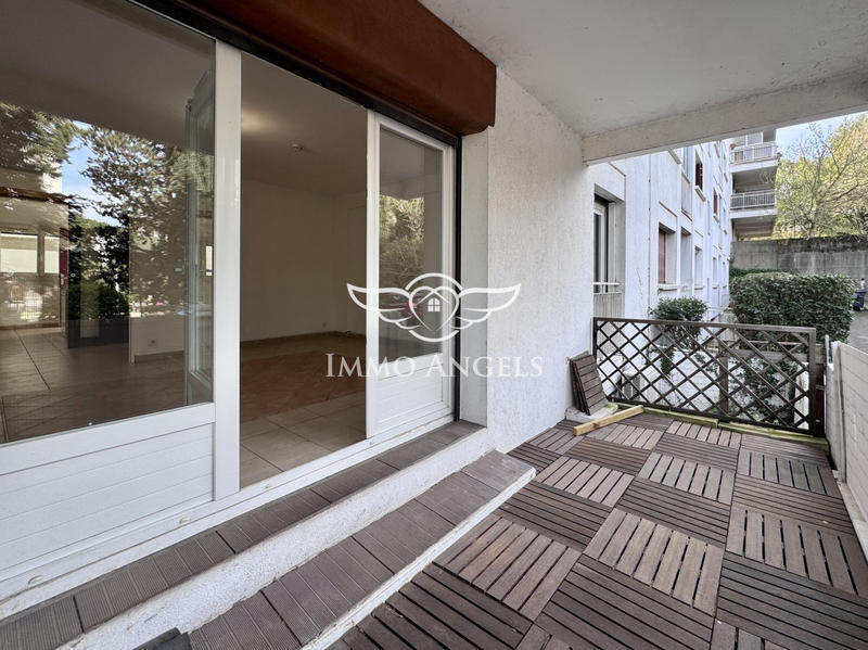 Appartement - 77 m² - 3 pièces