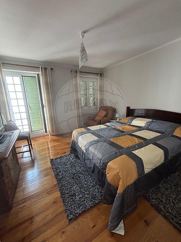 Appartement - 105 m² - 3 pièces