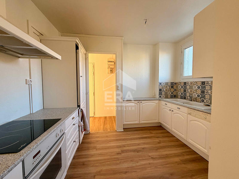 Appartement - 80 m² - 4 pièces