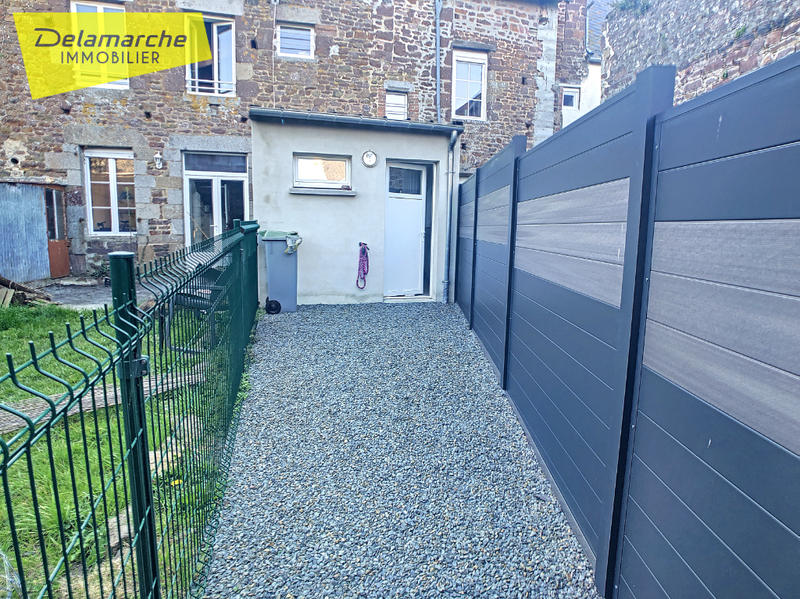 Maison - 84 m² - 3 pièces